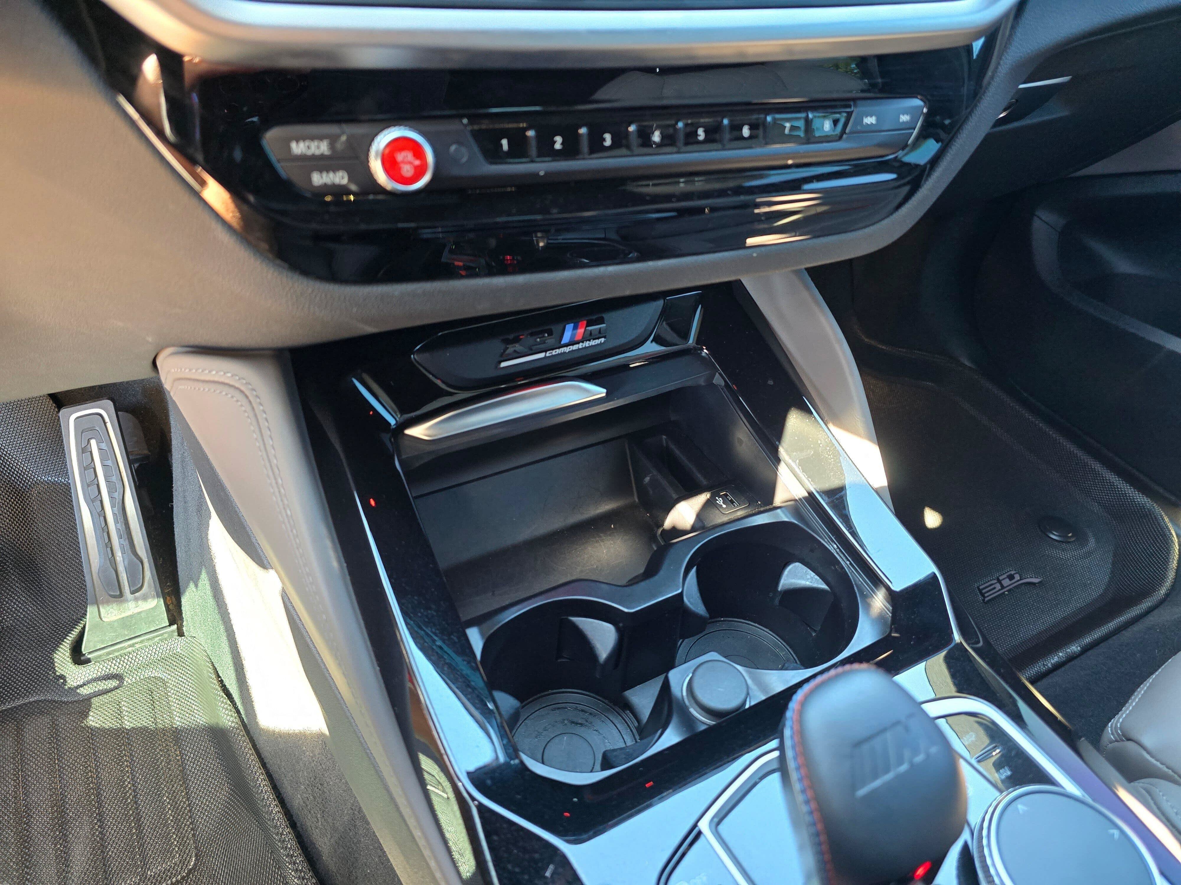Used 2022 Toronto Red Metallic BMW M image 22