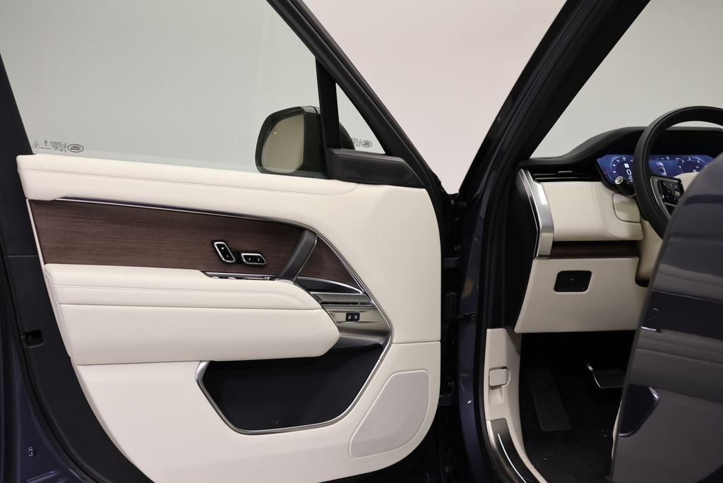 2026 Land Rover Range Rover SE - Photo 26