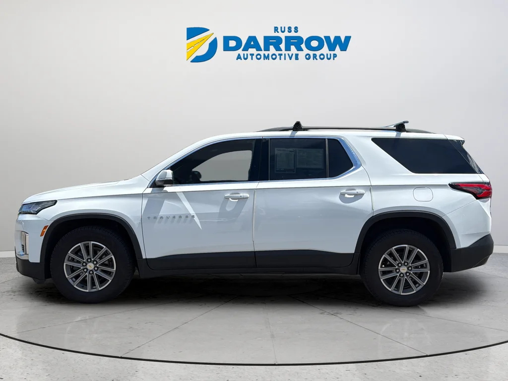 Used 2022 White Chevrolet LT image 2