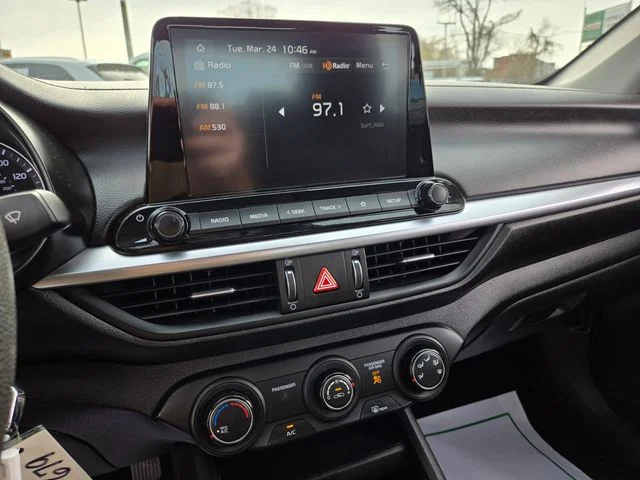 Used 2023 Gray Kia LXS image 23