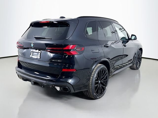 New 2026 Black Sapphire Metallic BMW xDrive40i image 7