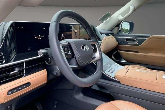 Used 2025 White INFINITI SENSORY image 12