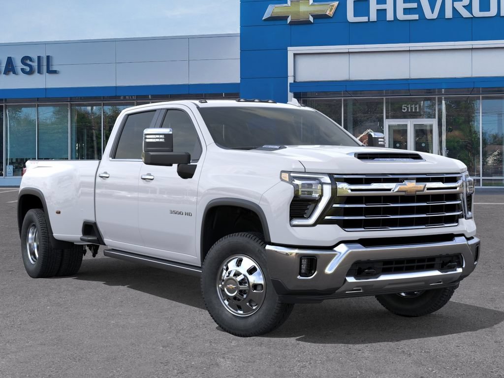 2026 Chevrolet Silverado 3500 HD LTZ - Photo 7