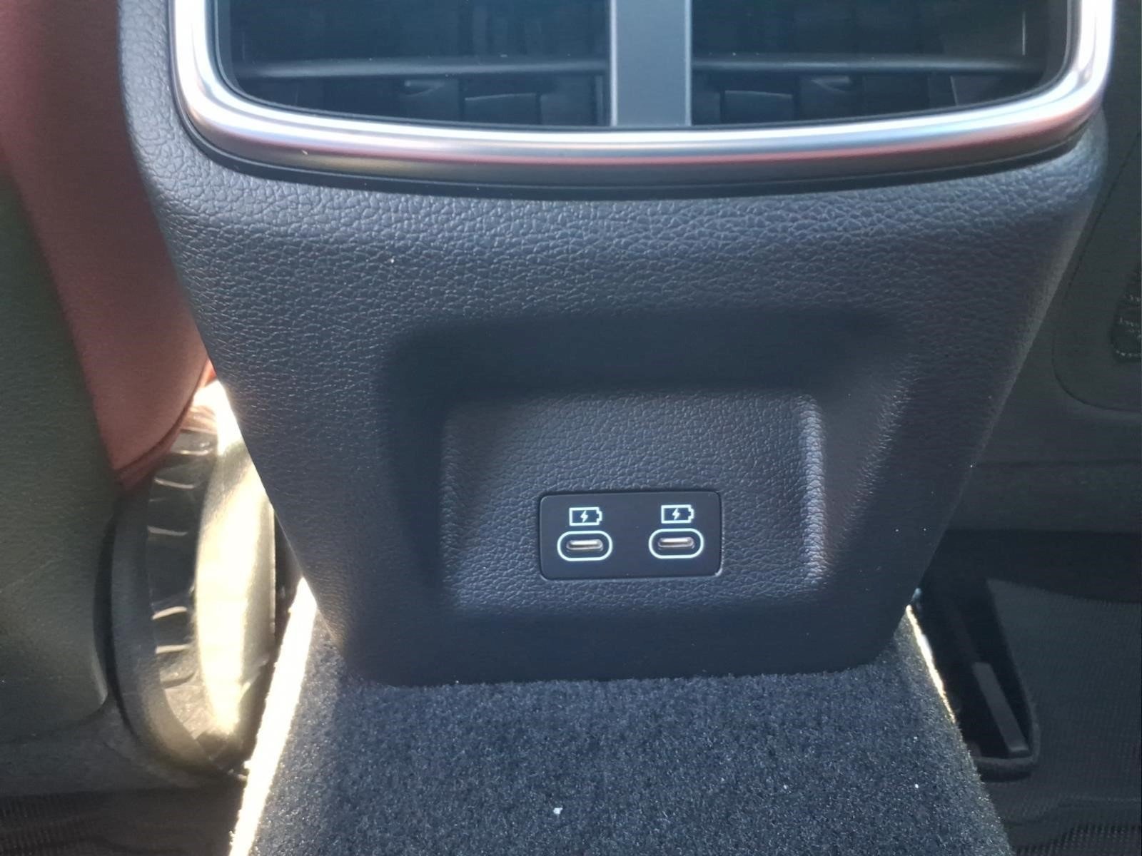 New 2027 Silver Genesis 2.5T Sport Prestige image 13