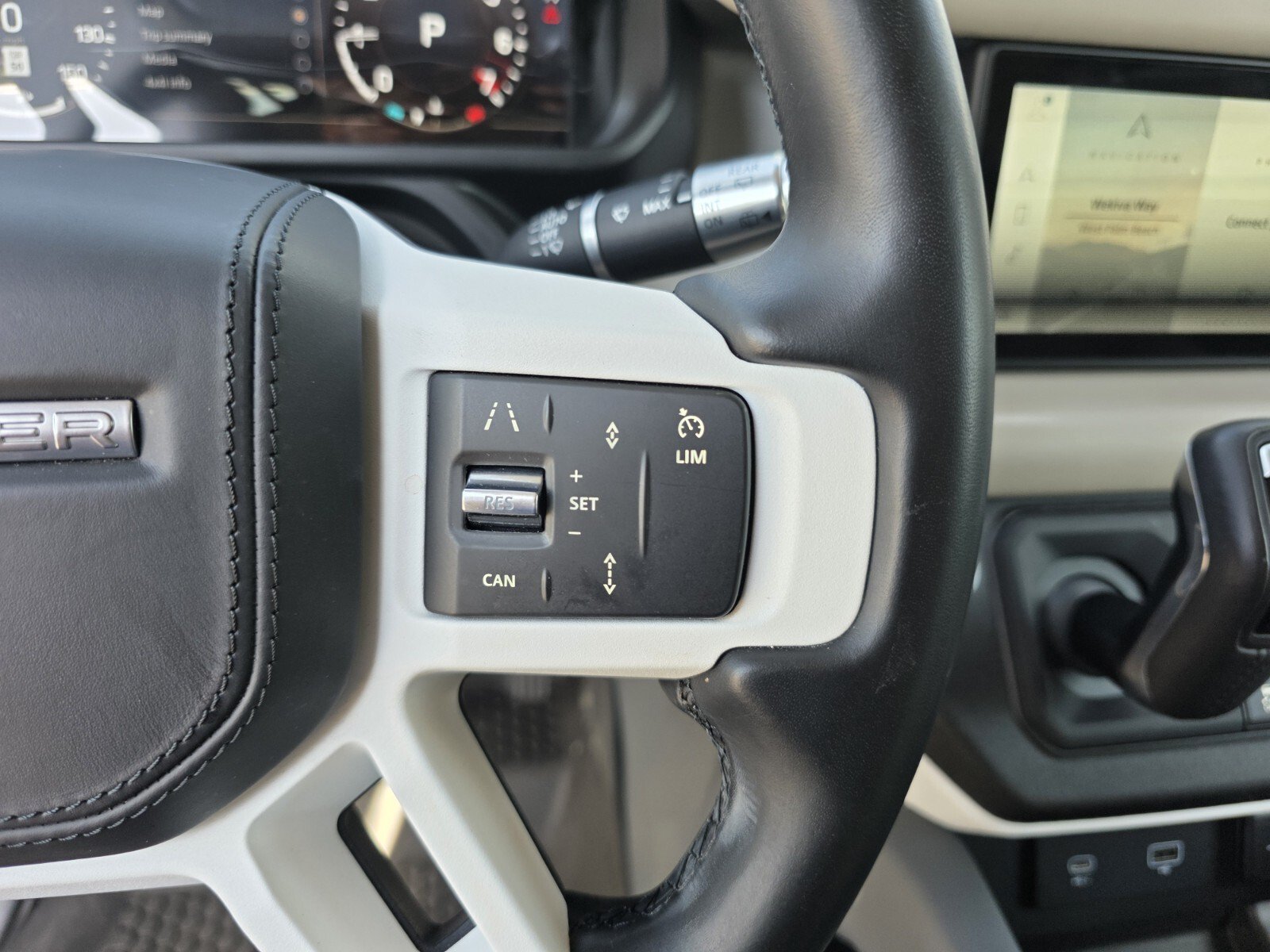 Used 2020 Tasman Blue Metallic Land Rover 110 P400 HSE image 20