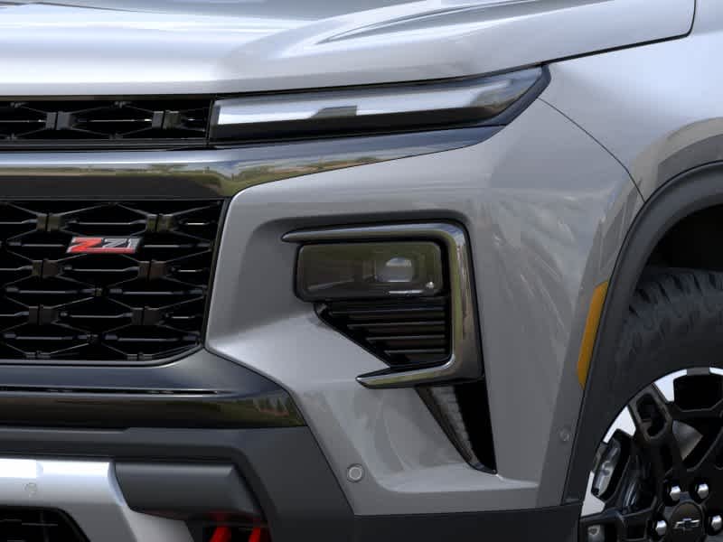 New 2027 Sterling Gray Metallic Chevrolet Z71 image 10