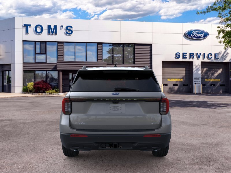 New 2026 Carbonized Gray Metallic Ford Active image 5