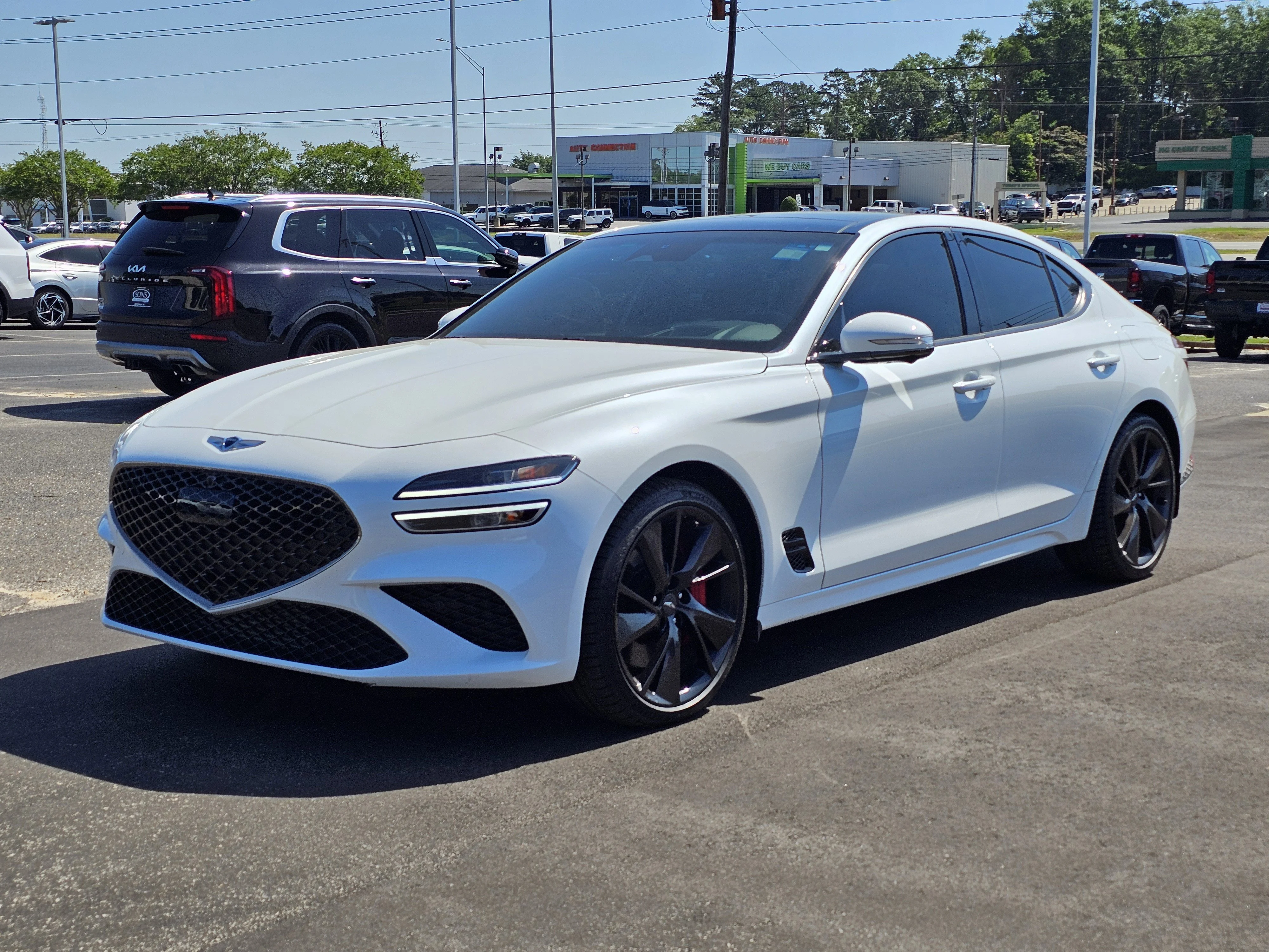 2023 Genesis G70 3.3T Standard's photo