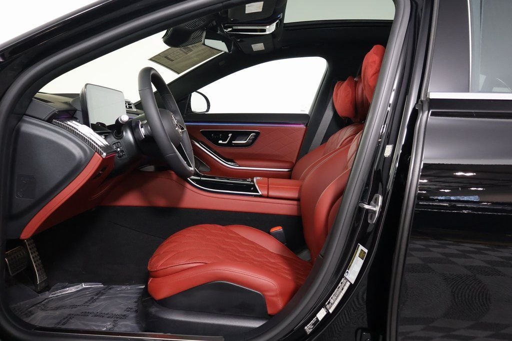New 2026 Black Mercedes-Benz S 580 image 5
