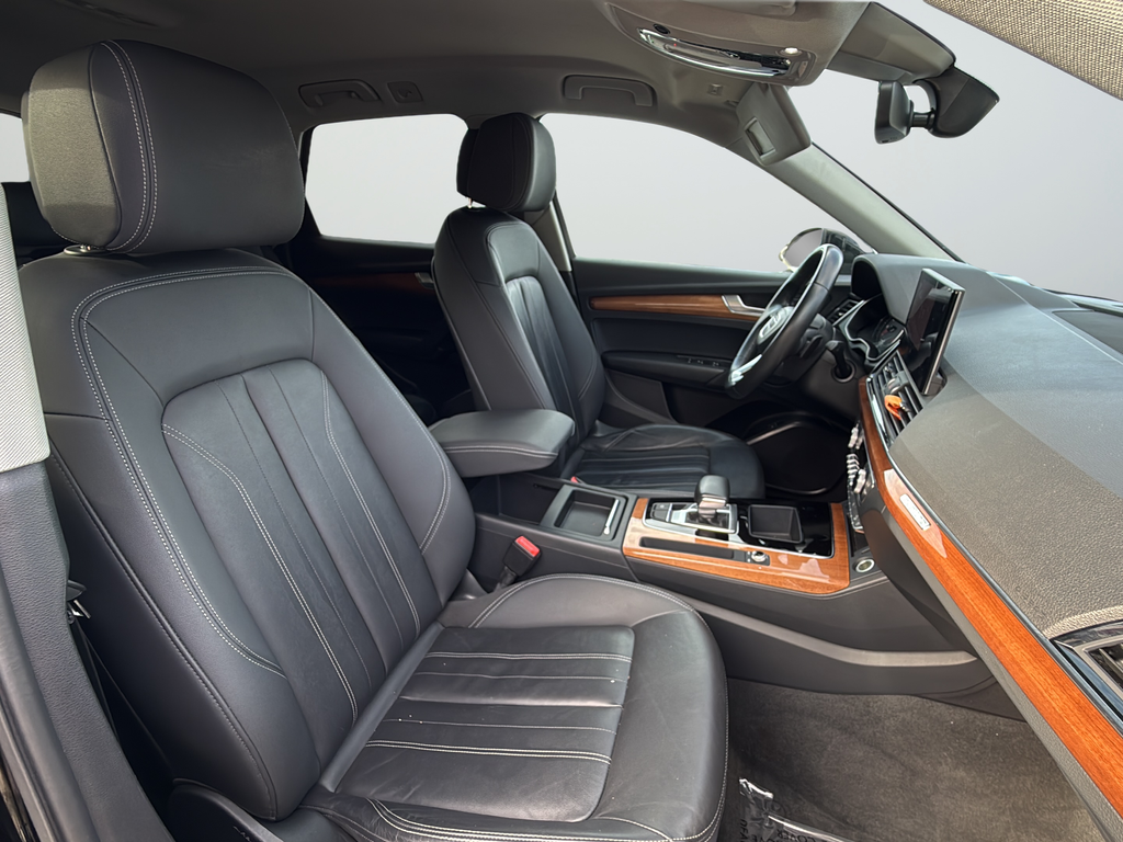Used 2021 Black Audi 45 Premium image 25