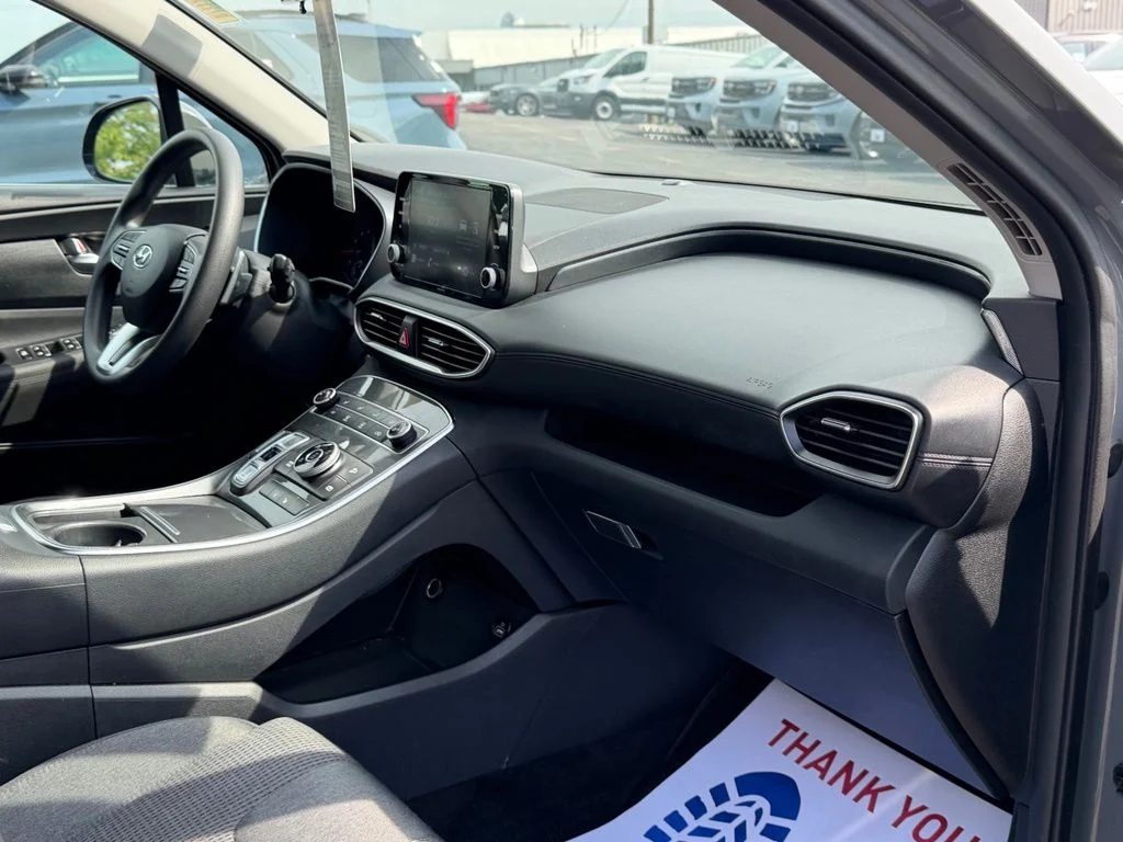 Used 2022 Hampton Gray Hyundai SEL image 19
