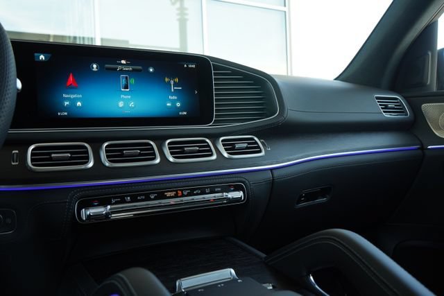 New 2026 MANUFAKTUR Alpine Grey Mercedes-Benz AMG® GLE 63 S 4MATIC+ SUV image 61