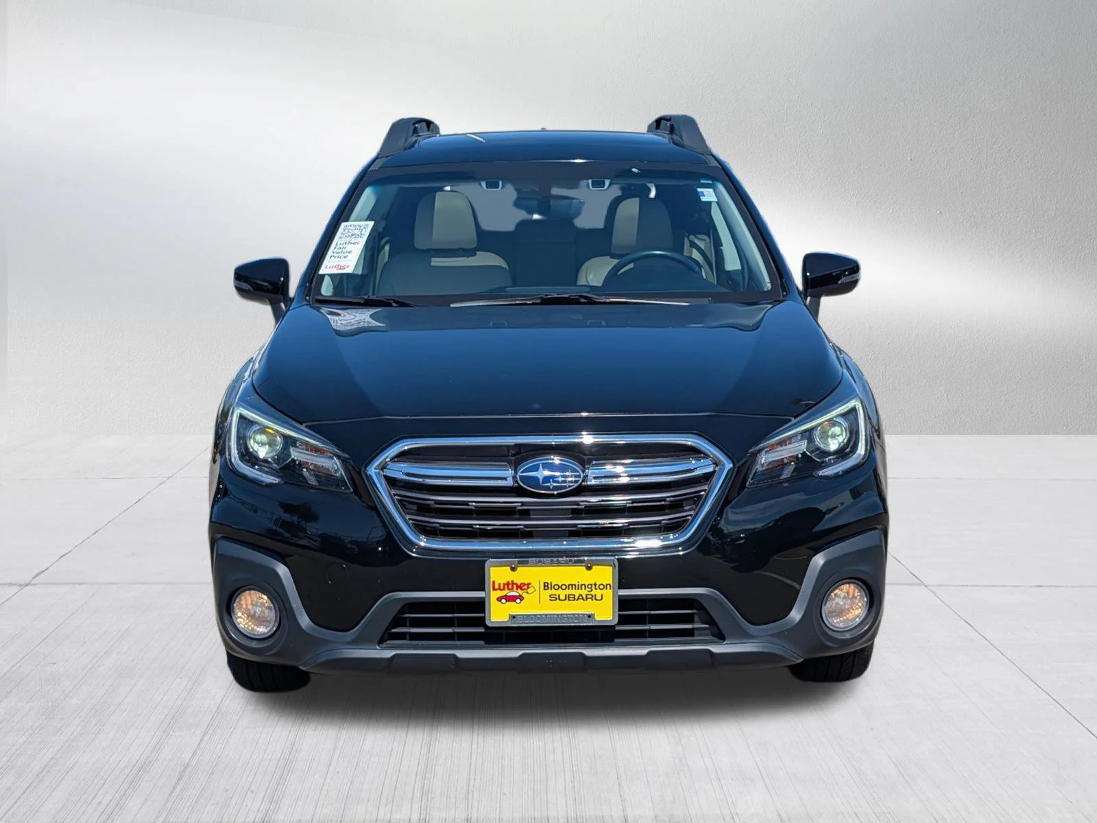 Used 2018 Crystal Black Silica Subaru Limited image 2