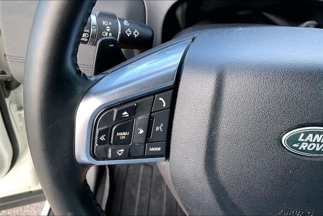 Used 2018  Land Rover HSE image 16