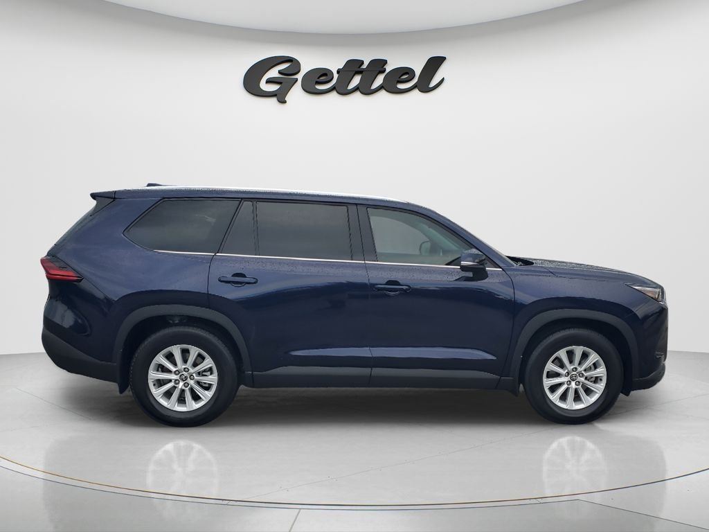 Certified Used 2026  Toyota XLE image 4