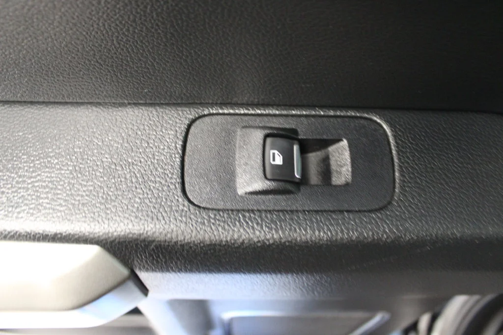 Used 2018 Shadow Black Ford Lariat image 43