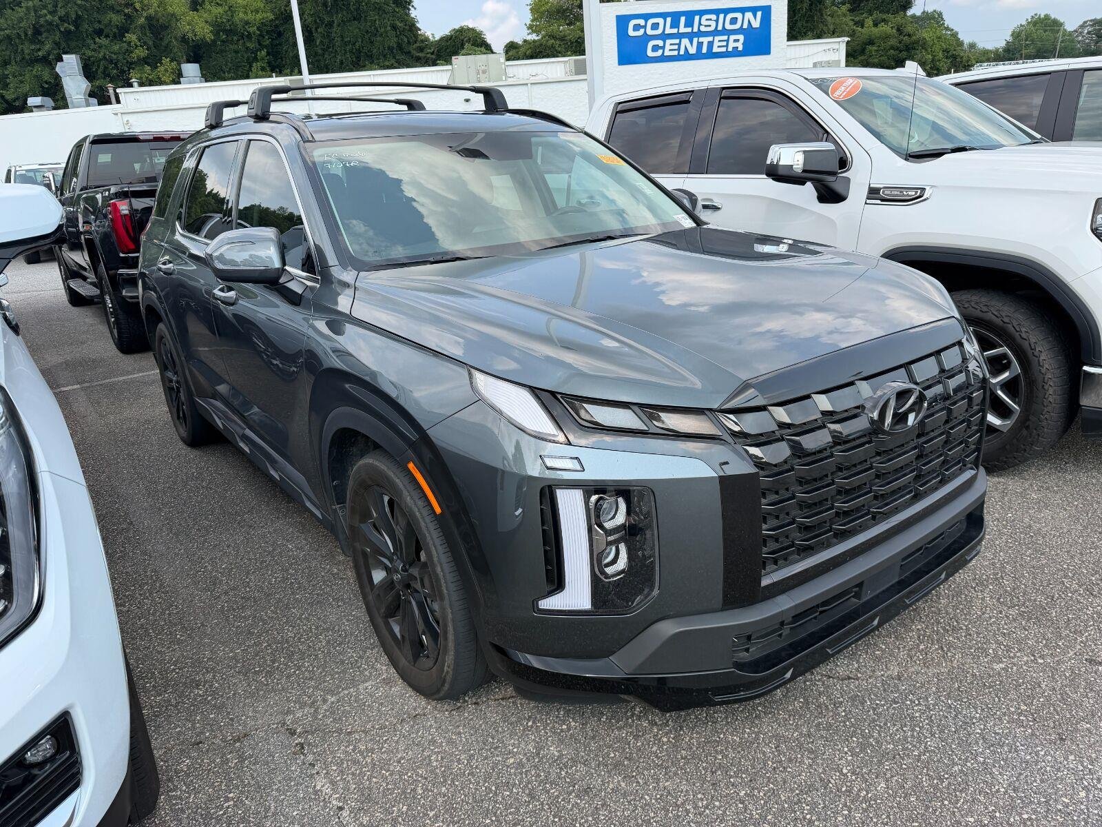 Used 2024 Gray Hyundai XRT image 2