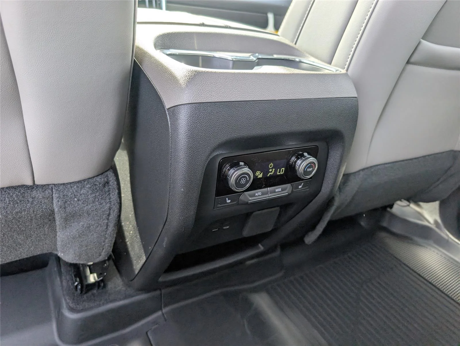 New 2026 Summit White GMC Elevation image 10