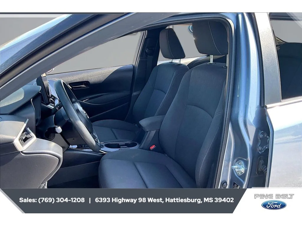 Used 2025 Celestite Toyota LE image 19