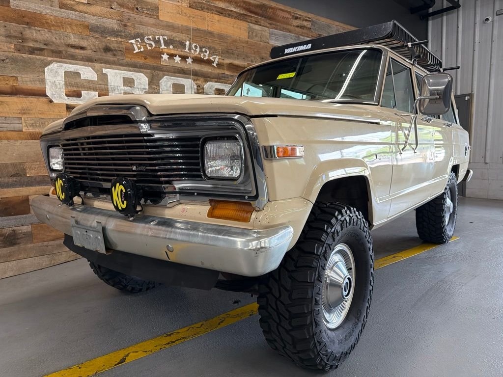 Used 1985  Jeep Base image 6