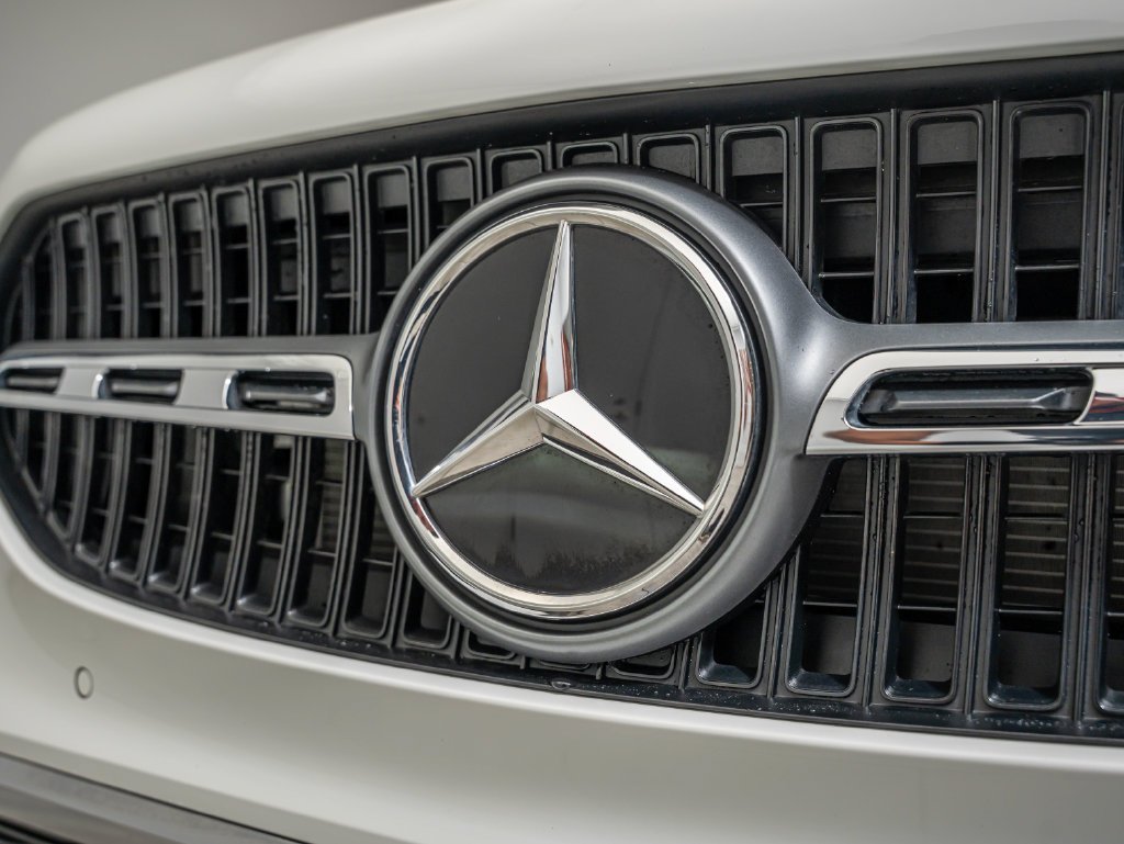 Used 2026 Polar White Mercedes-Benz GLA 250 image 12