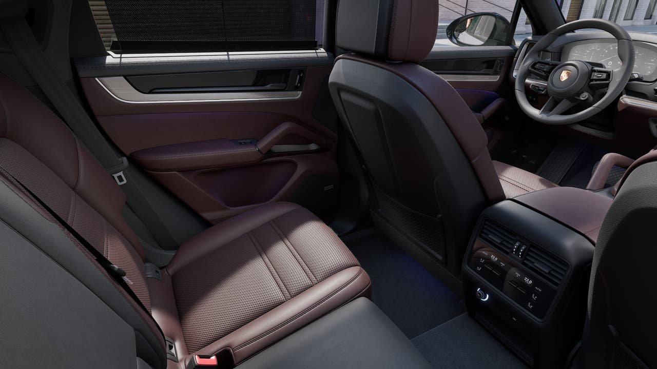 New 2027 Arctic Grey Porsche Coupe image 14