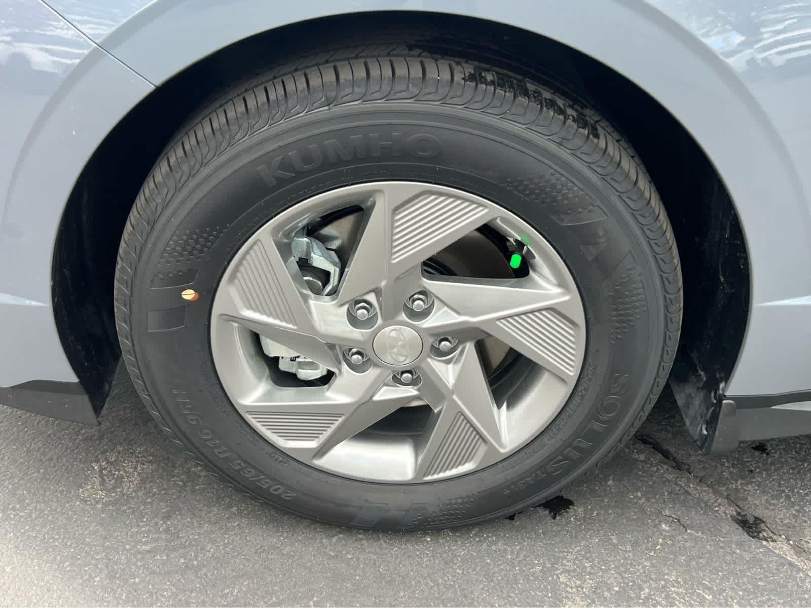 New 2026 Transmission Blue Hyundai SE image 13