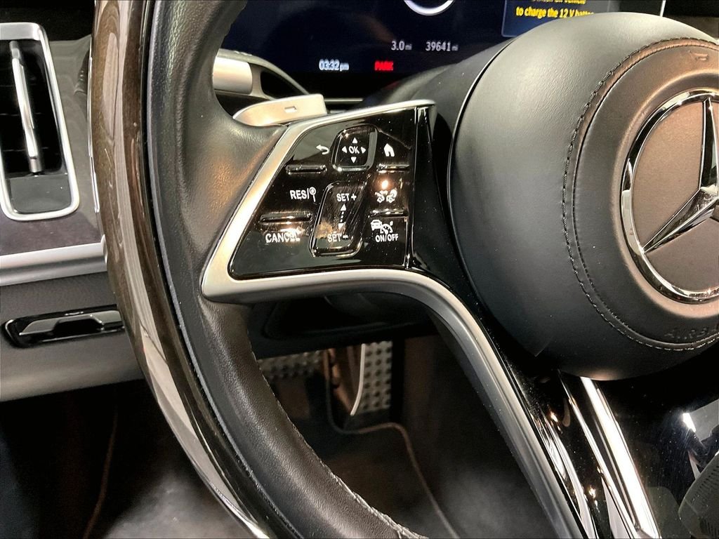 Used 2022 Black Mercedes-Benz S 500 image 23