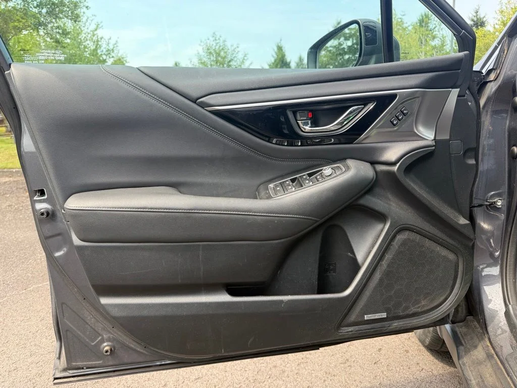 Used 2023 Magnetite Gray Metallic Subaru Limited image 17