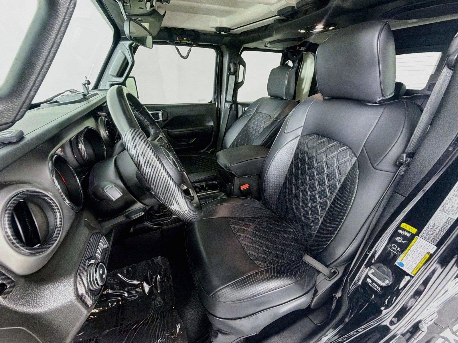 Used 2022 Black Clearcoat Jeep Sport S image 5