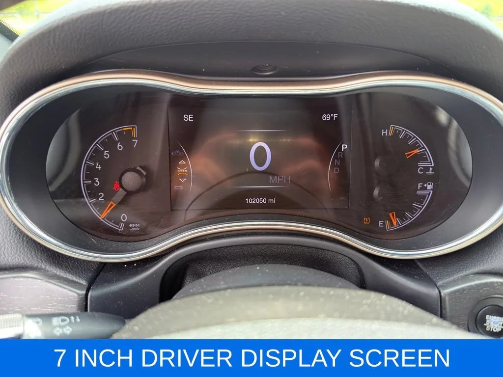 Used 2017 Black Jeep Laredo image 3