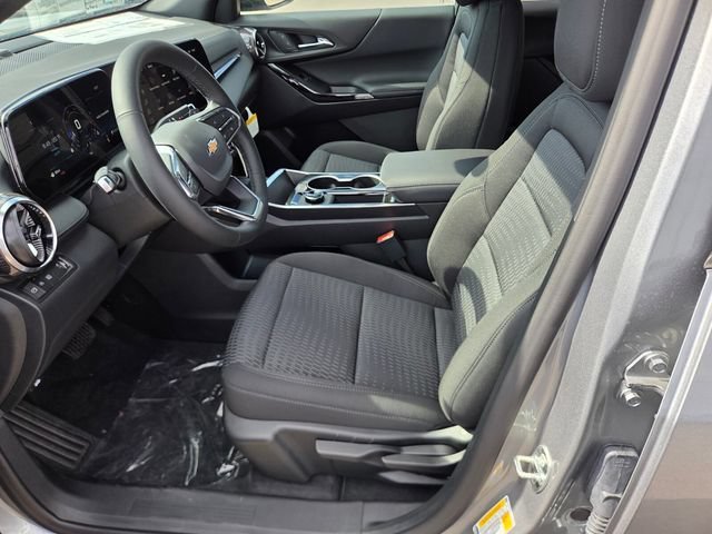 2027 Chevrolet Equinox LT - Photo 6