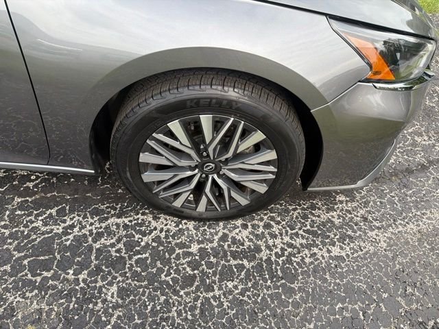 Used 2024 Gray Nissan 2.5 SV image 29