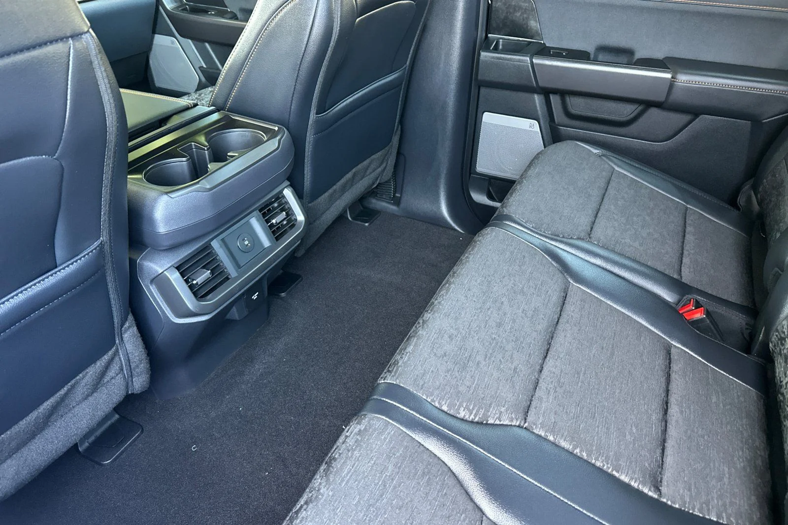 New 2026 Agate Black Metallic Ford Tremor® image 8