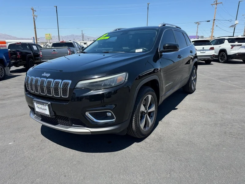 Used 2019 Diamond Black Cry Jeep Limited image 7