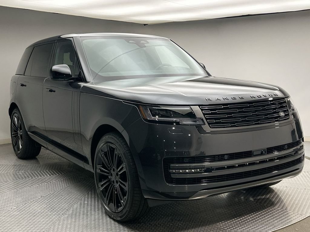 New 2026 Carpathian Gray Premium Metallic Land Rover SE image 15