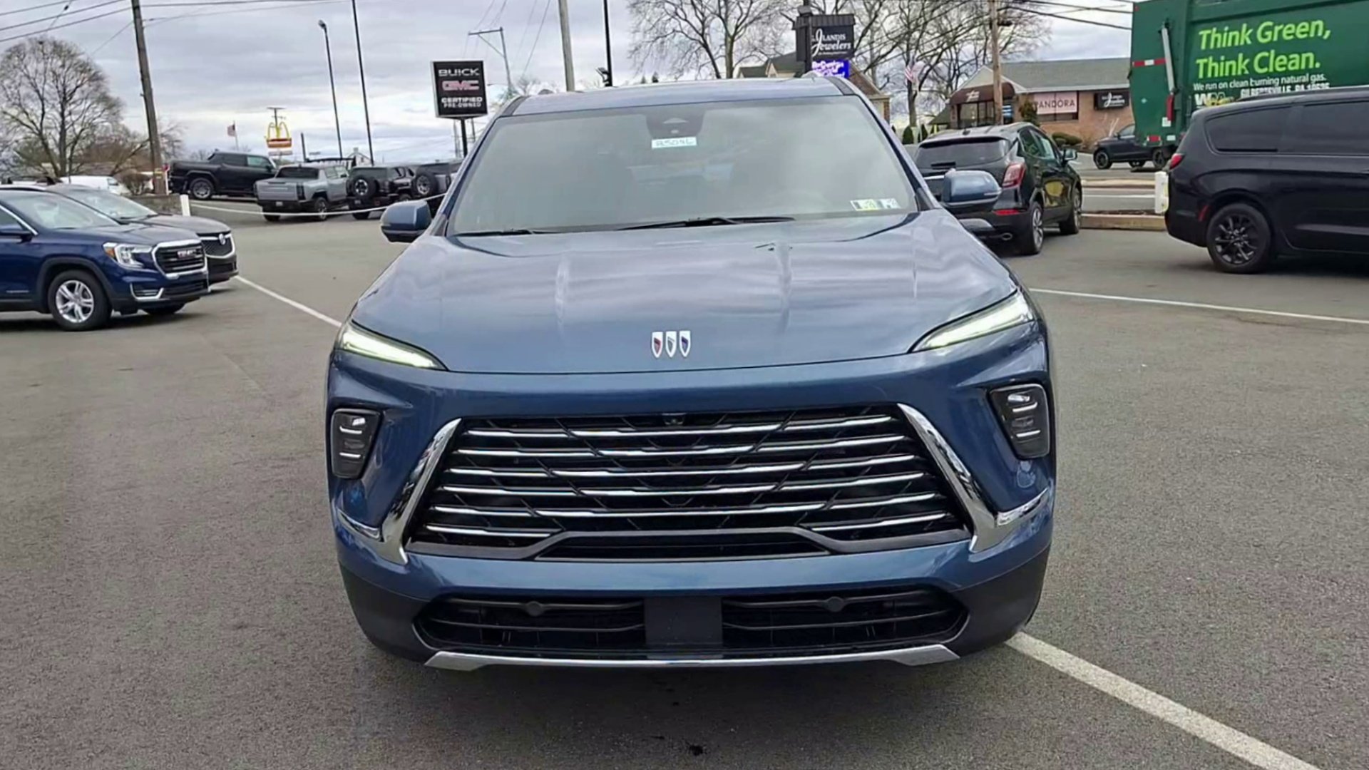 2025 Buick Enclave Preferred - Photo 29