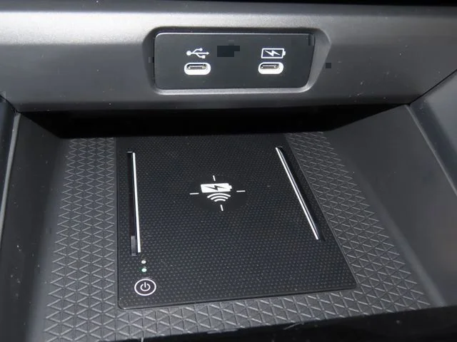 New 2026 Platinum White Pearl Honda Touring image 14