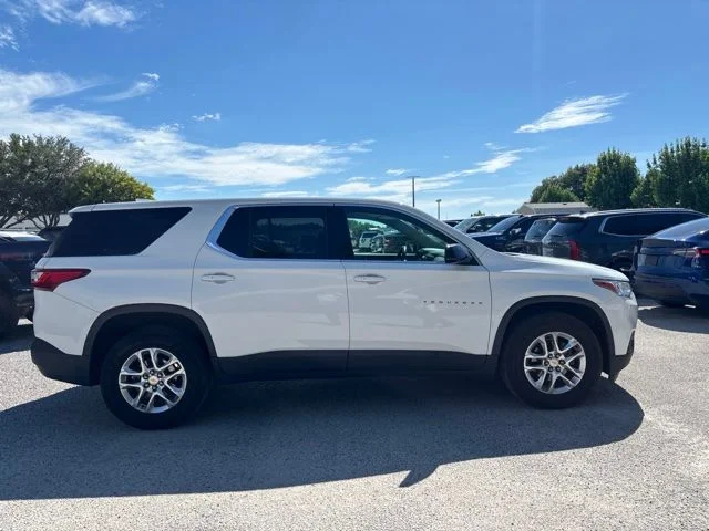 Used 2020 White Chevrolet LS image 4