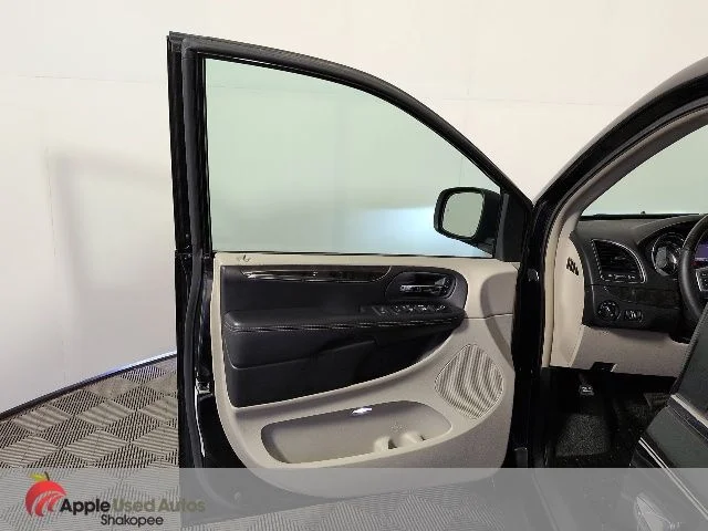 Used 2012 Black Chrysler Limited image 13