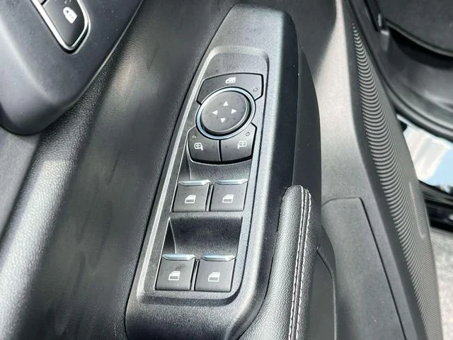 New 2026 Shadow Black Ford XLT image 19