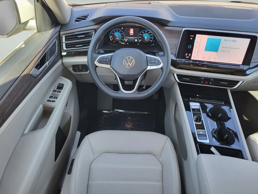 New 2026 Opal White Pearl Volkswagen 2.0T SEL image 14