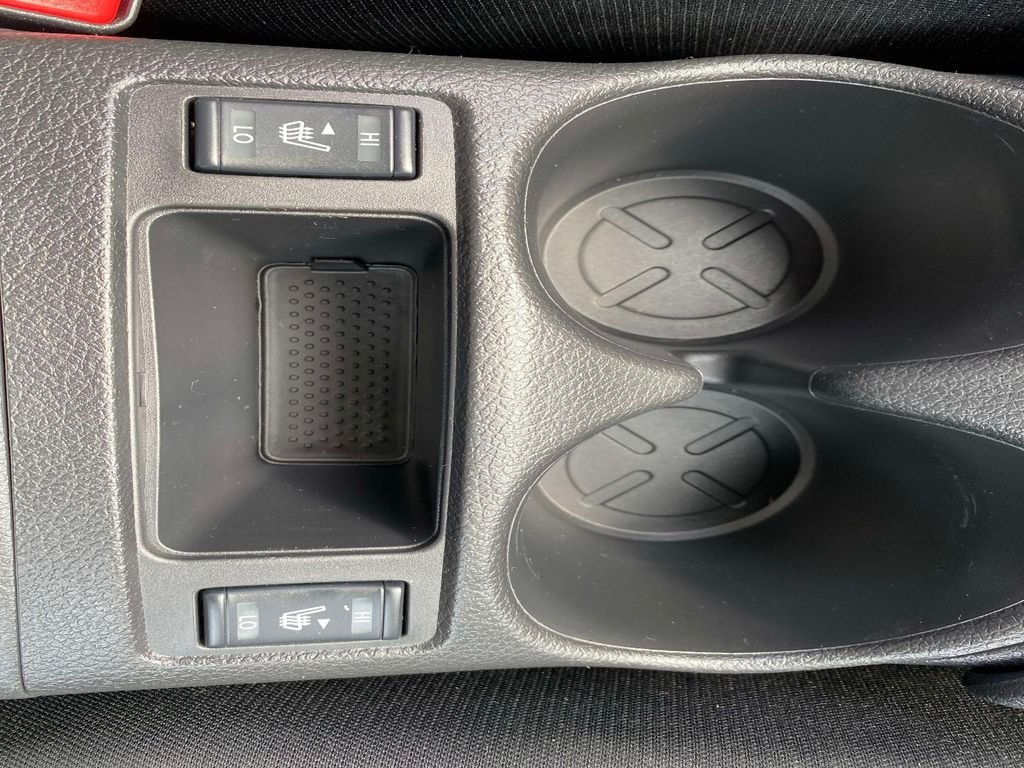 Used 2020 Silver Nissan SV image 15