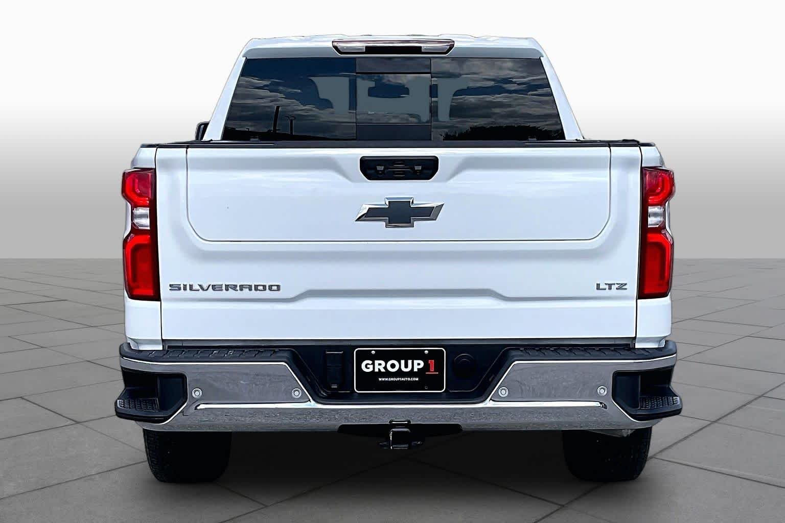 Certified Used 2025 Summit White Chevrolet LTZ image 5