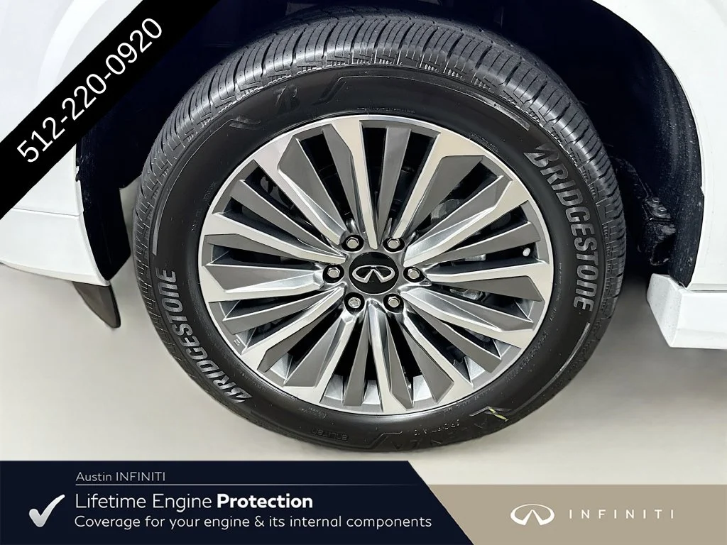 New 2027 RADIANT WHITE INFINITI LUXE image 44