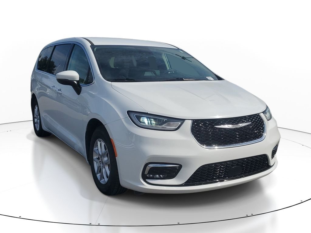 2023 Chrysler Pacifica