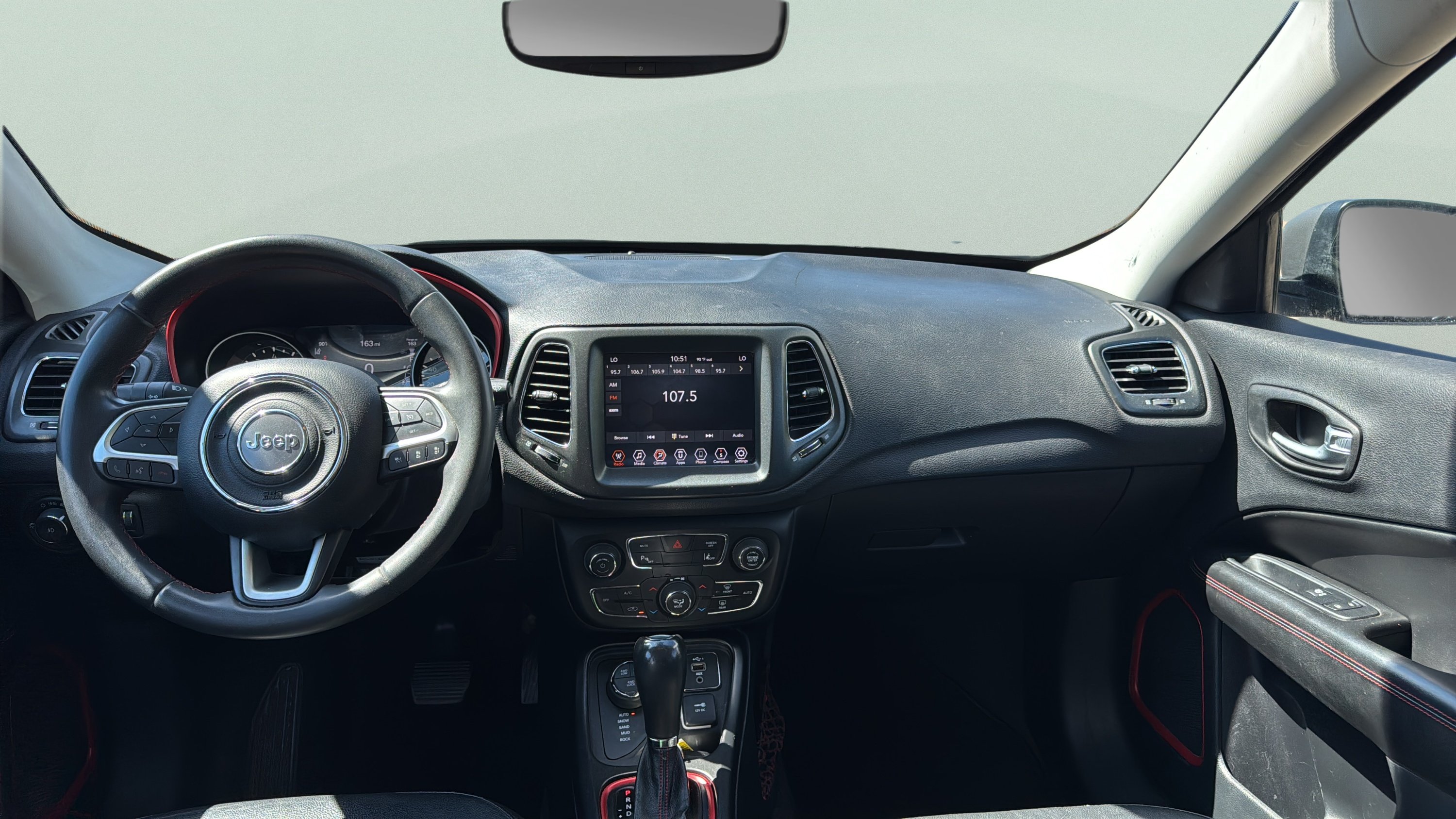 Used 2021 Gray Jeep TRAILHAWK image 9