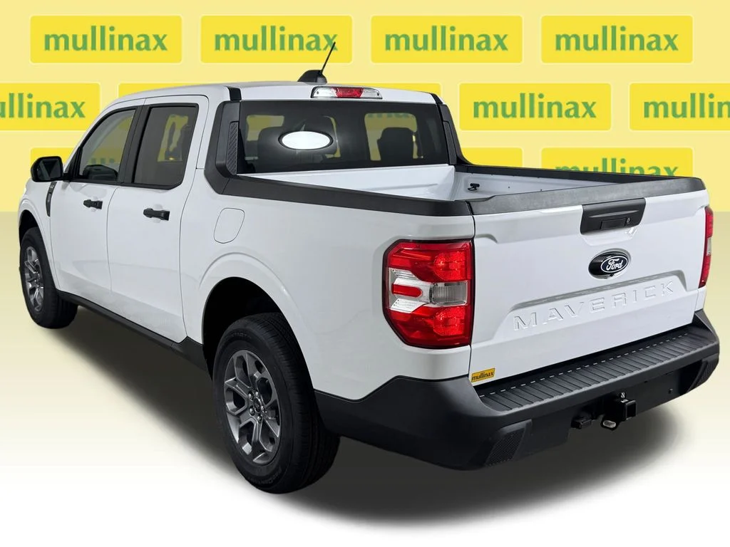 New 2026 White Ford XLT image 4