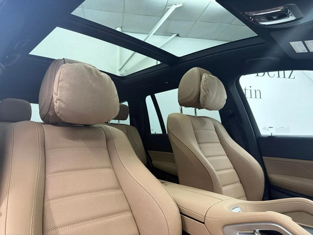 New 2026 Black Mercedes-Benz GLS 450 image 27