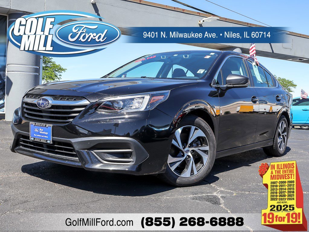 Used 2022 Crystal Black Silica Subaru Base image 1